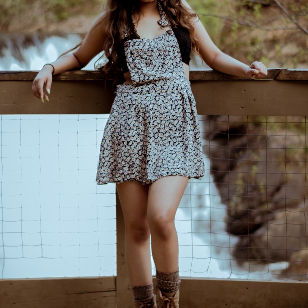 Overall - Picture 1 of 1